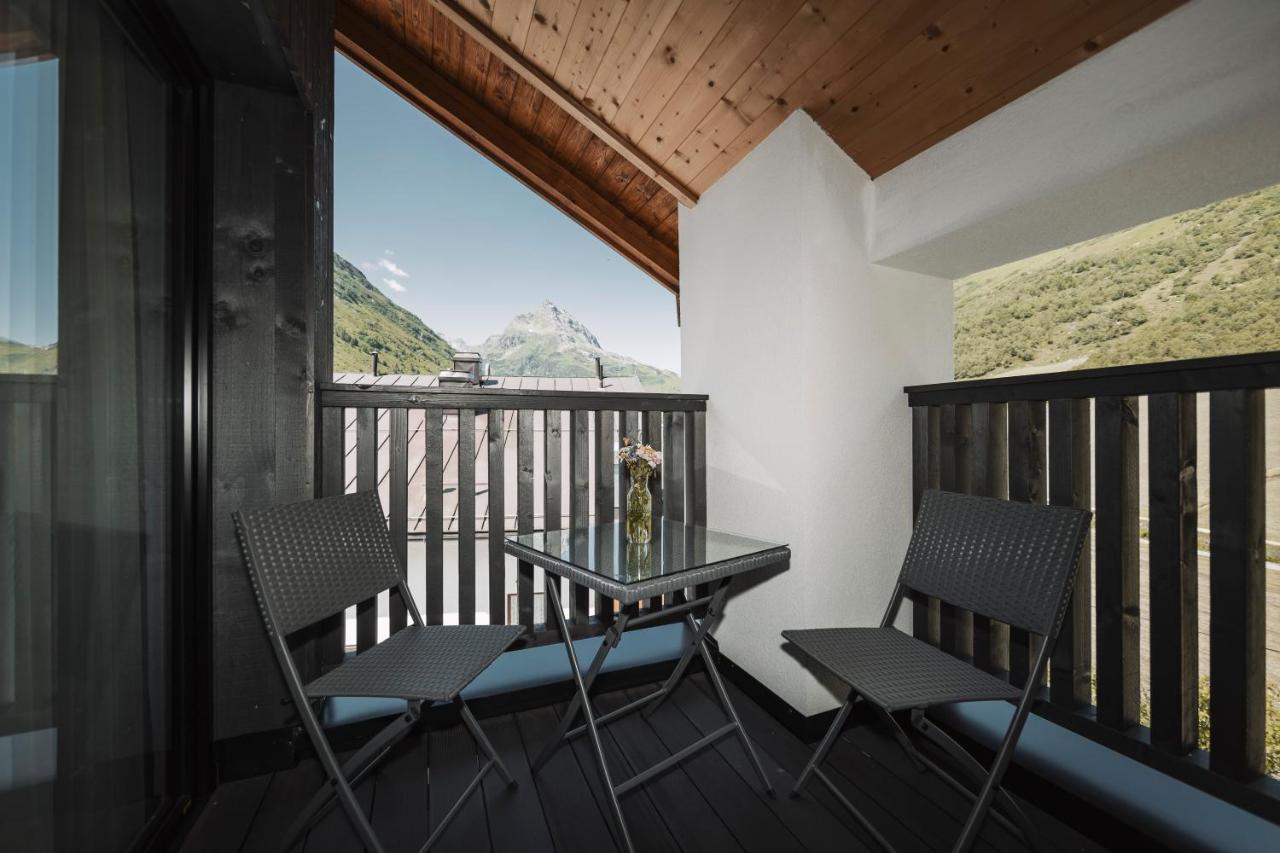 Apart Garni St Martin - Silvretta Card Premium Betrieb Galtuer Exterior photo