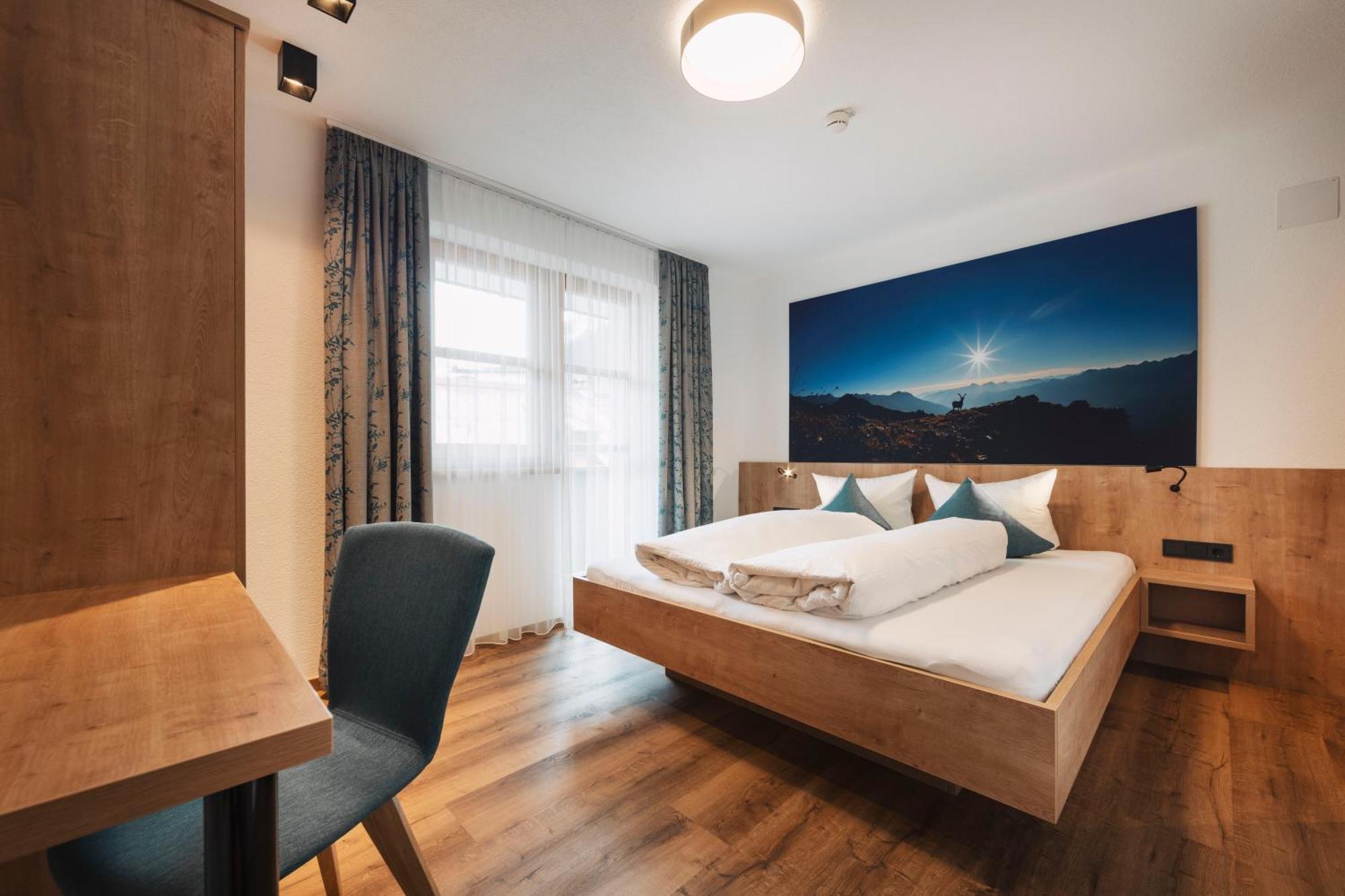 Apart Garni St Martin - Silvretta Card Premium Betrieb Galtuer Exterior photo